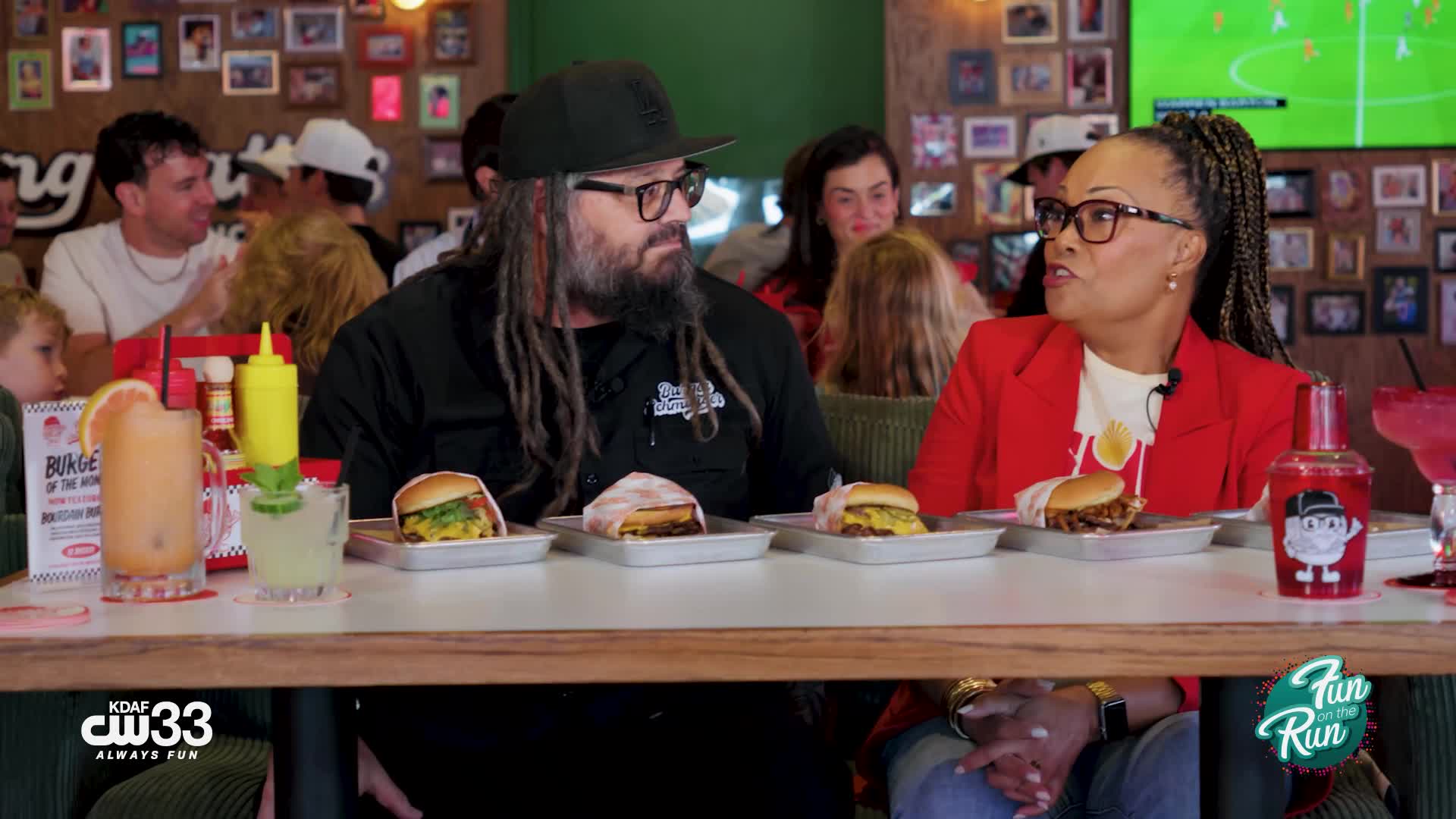 What makes Burger Schmurger the best burger in Dallas? – CW33