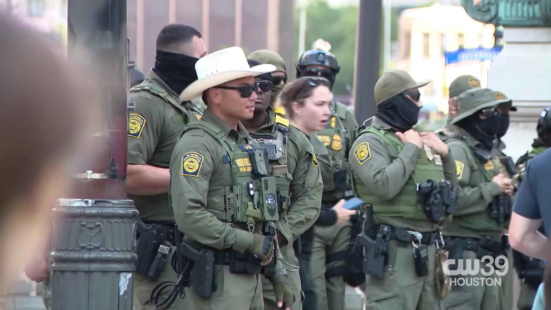 National Guard members from Texas are in Illinois in Trump’s latest ...