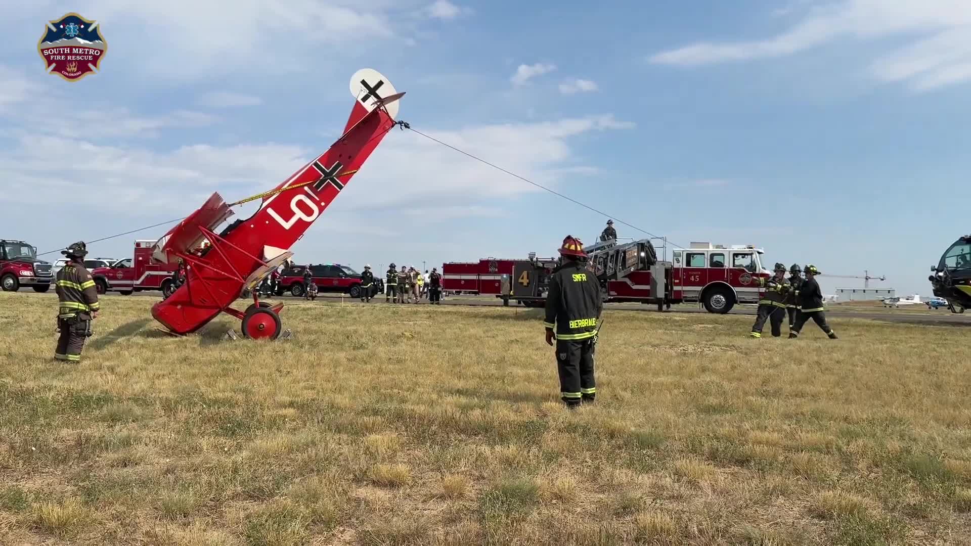 Plane hoisted up after nosedive – FOX31 Denver
